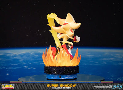 Sonic the Hedgehog Official Sonic the Hedgehog Super Shadow 50cm Statue (Exclusive Edition)