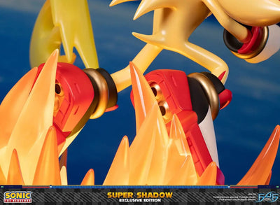 Sonic the Hedgehog Official Sonic the Hedgehog Super Shadow 50cm Statue (Exclusive Edition)